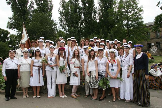 koris „DZIESMUVARA”
